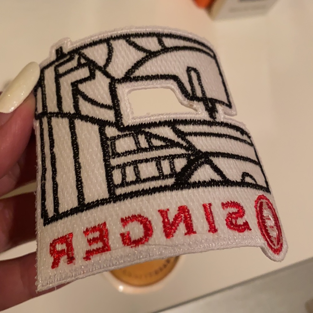 COPY - Singer sewing machine patch - Picture 2 of 3